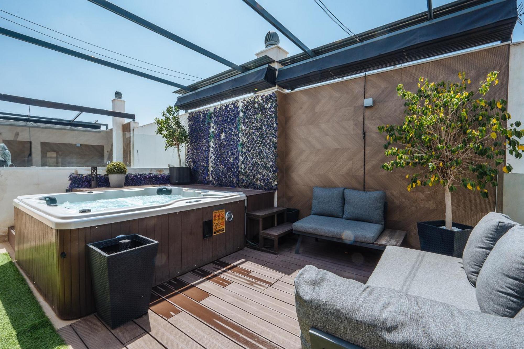 Elegant Duplex 3 Master Bedrooms And Private Seville Ngoại thất bức ảnh