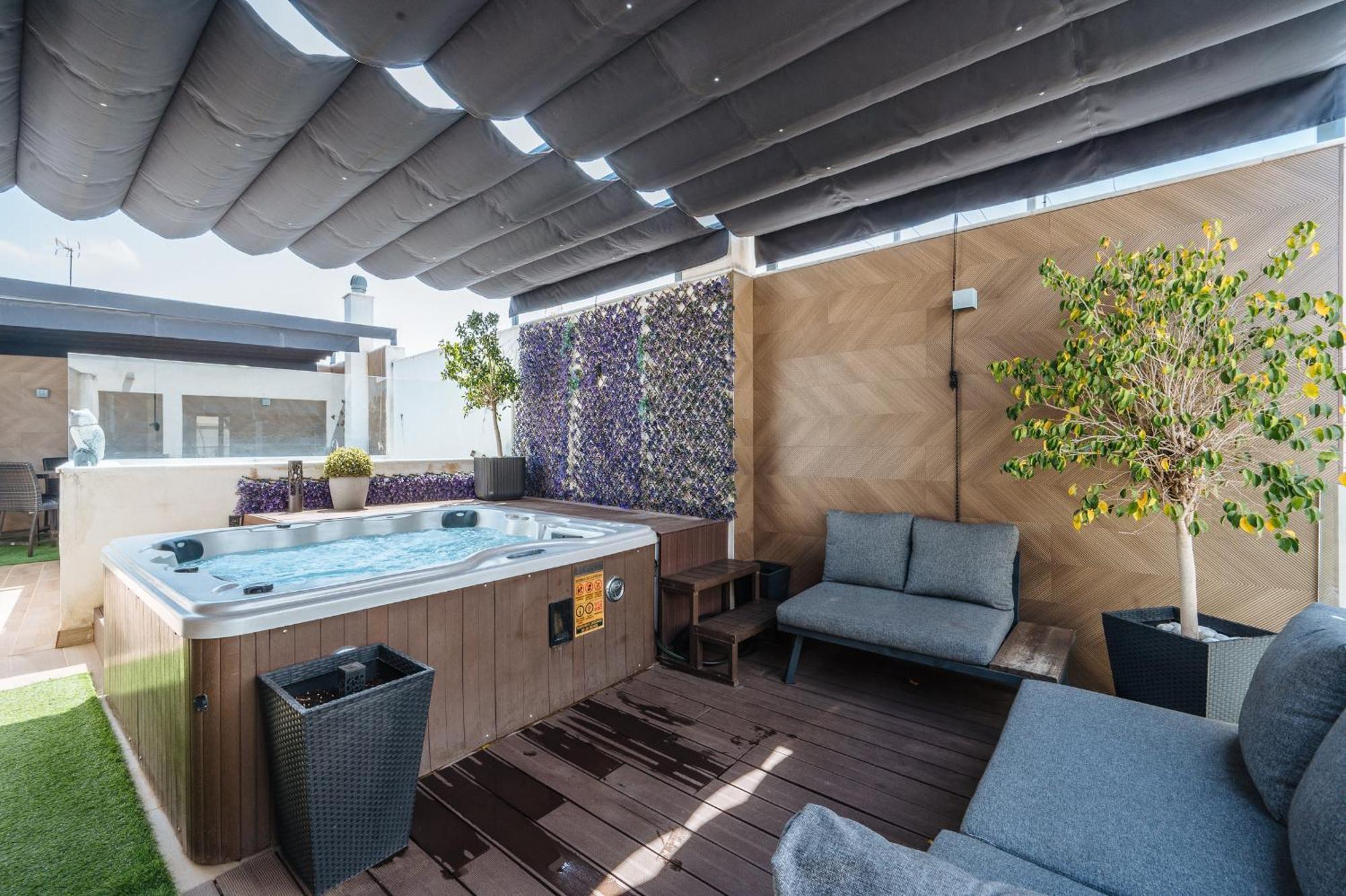 Elegant Duplex 3 Master Bedrooms And Private Seville Ngoại thất bức ảnh